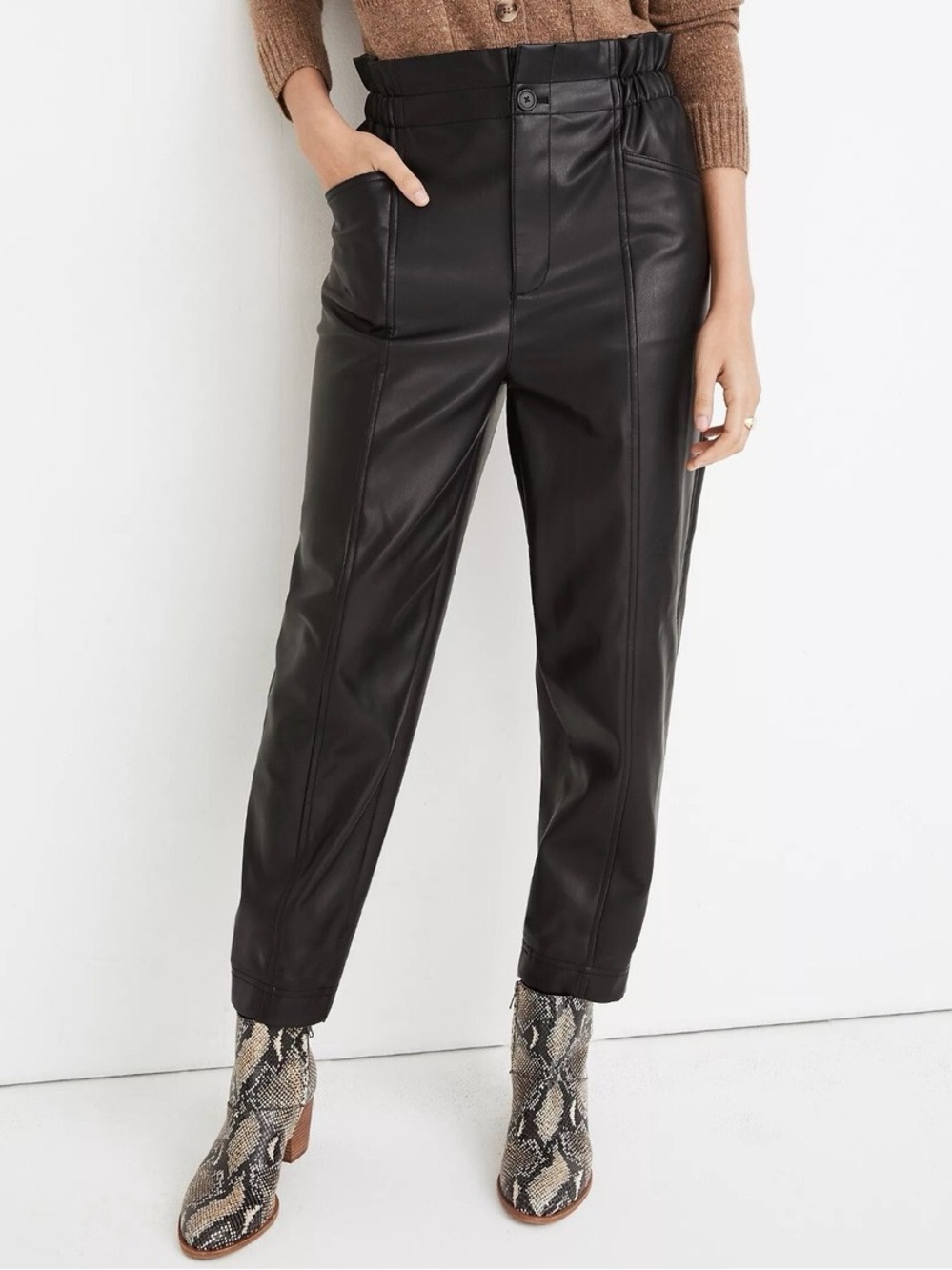 Madewell Vegan Leather Straight Leg Pants Minimalist Elevated Size 6